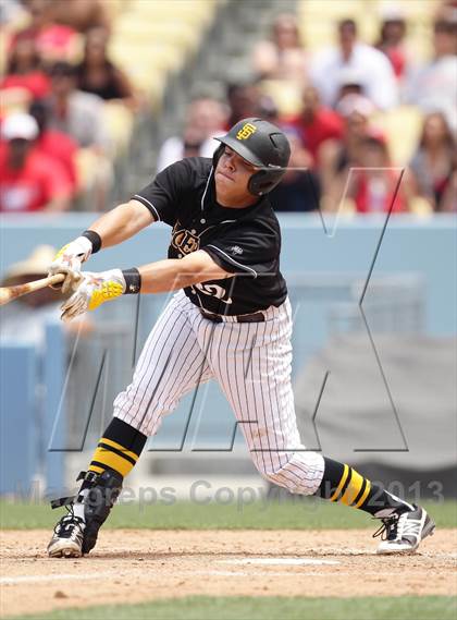 Thumbnail 3 in Cleveland vs. San Fernando (CIF LACS D1 Final) photogallery.