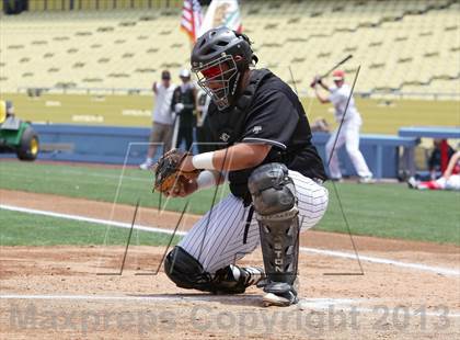 Thumbnail 1 in Cleveland vs. San Fernando (CIF LACS D1 Final) photogallery.