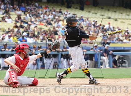 Thumbnail 2 in Cleveland vs. San Fernando (CIF LACS D1 Final) photogallery.
