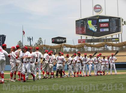 Thumbnail 3 in Cleveland vs. San Fernando (CIF LACS D1 Final) photogallery.