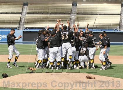 Thumbnail 3 in Cleveland vs. San Fernando (CIF LACS D1 Final) photogallery.