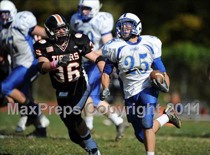 Thumbnail 2 in Ardsley @ Croton-Harmon (Section 1 Class B Quarterfinal) photogallery.