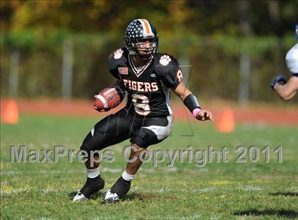 Thumbnail 2 in Ardsley @ Croton-Harmon (Section 1 Class B Quarterfinal) photogallery.
