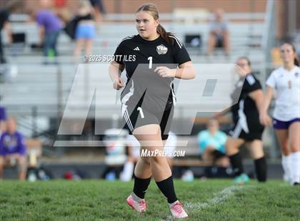 Thumbnail 1 in JV: Bloom-Carroll @ Amanda-Clearcreek photogallery.