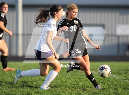 Thumbnail 2 in JV: Bloom-Carroll @ Amanda-Clearcreek photogallery.