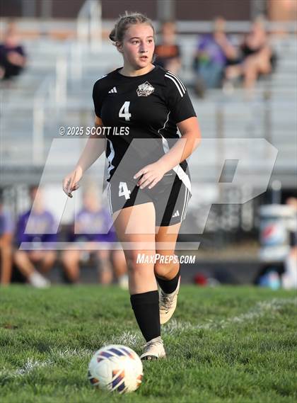 Thumbnail 1 in JV: Bloom-Carroll @ Amanda-Clearcreek photogallery.