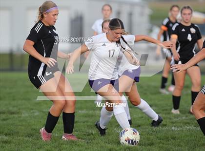 Thumbnail 3 in JV: Bloom-Carroll @ Amanda-Clearcreek photogallery.