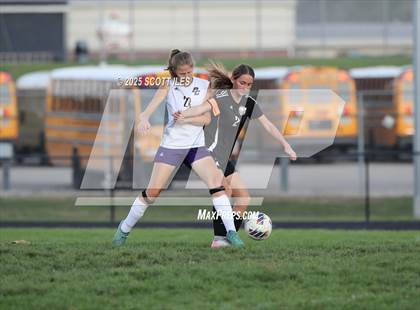Thumbnail 2 in JV: Bloom-Carroll @ Amanda-Clearcreek photogallery.