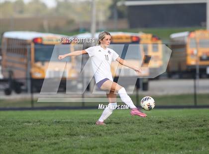 Thumbnail 1 in JV: Bloom-Carroll @ Amanda-Clearcreek photogallery.