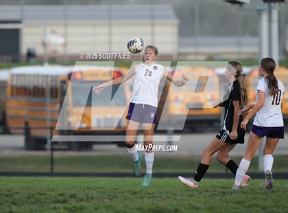 Thumbnail 2 in JV: Bloom-Carroll @ Amanda-Clearcreek photogallery.
