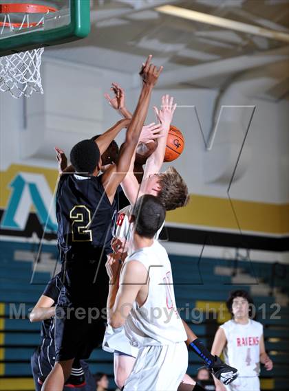 Thumbnail 3 in Canyon Crest Academy vs. Olympian (Eagle Invitational) photogallery.