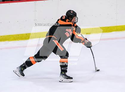 Thumbnail 3 in Kent School vs. Kimball Union Academy (Exeter Tournament) photogallery.