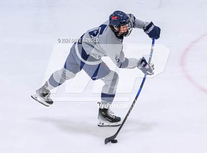 Thumbnail 1 in Kent School vs. Kimball Union Academy (Exeter Tournament) photogallery.