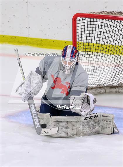 Thumbnail 3 in Kent School vs. Kimball Union Academy (Exeter Tournament) photogallery.