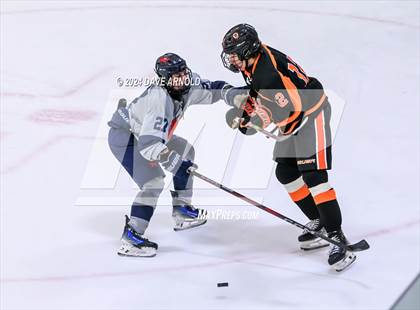 Thumbnail 2 in Kent School vs. Kimball Union Academy (Exeter Tournament) photogallery.