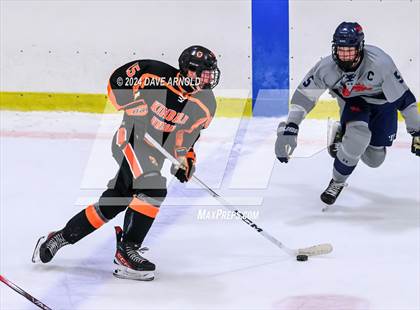 Thumbnail 3 in Kent School vs. Kimball Union Academy (Exeter Tournament) photogallery.