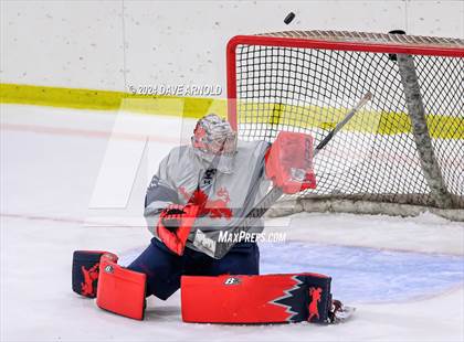 Thumbnail 3 in Kent School vs. Kimball Union Academy (Exeter Tournament) photogallery.