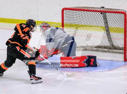 Thumbnail 2 in Kent School vs. Kimball Union Academy (Exeter Tournament) photogallery.