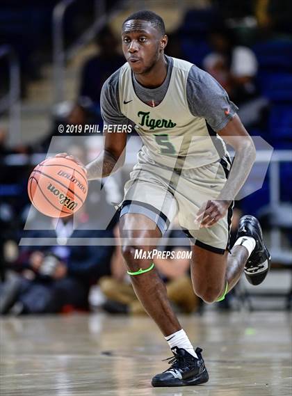 Thumbnail 3 in Roosevelt vs Wilson (DCIAA Final) photogallery.