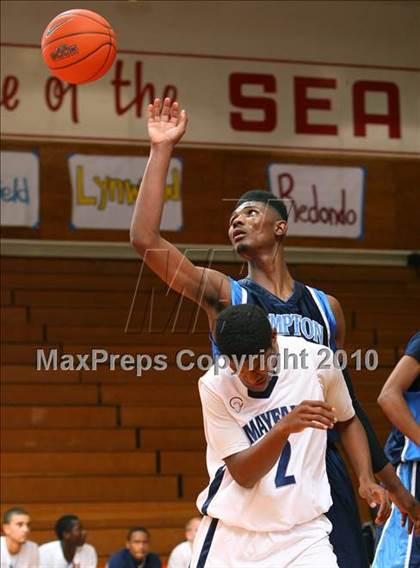 Thumbnail 2 in Mayfair vs. Compton (Pacific Shores Tournament) photogallery.