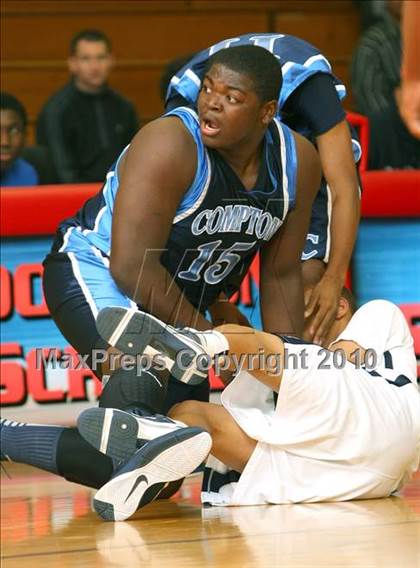 Thumbnail 2 in Mayfair vs. Compton (Pacific Shores Tournament) photogallery.