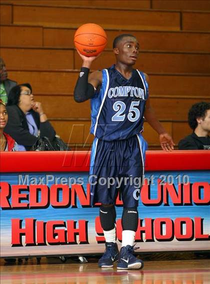 Thumbnail 2 in Mayfair vs. Compton (Pacific Shores Tournament) photogallery.