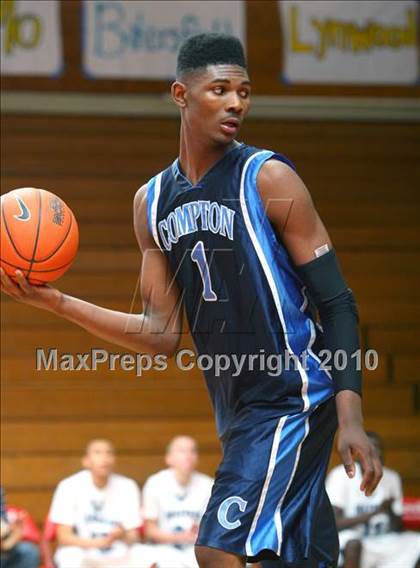 Thumbnail 3 in Mayfair vs. Compton (Pacific Shores Tournament) photogallery.