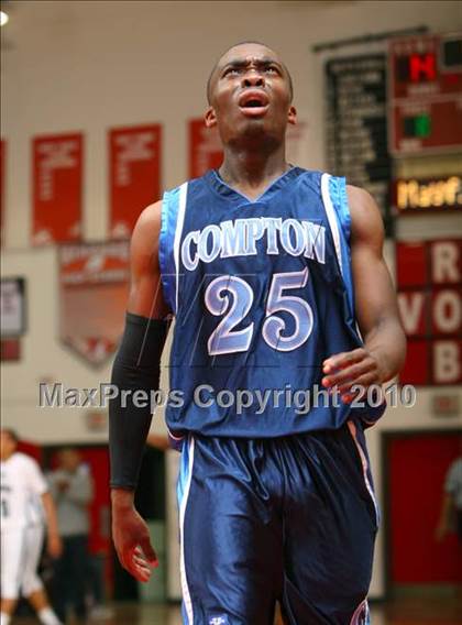 Thumbnail 1 in Mayfair vs. Compton (Pacific Shores Tournament) photogallery.