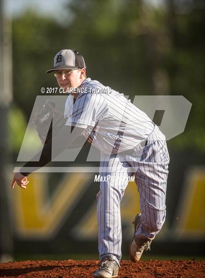Thumbnail 3 in Dominion @ Loudoun Valley photogallery.