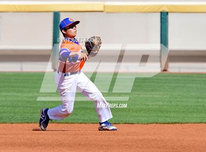 Thumbnail 2 in Durango vs Bishop Gorman photogallery.