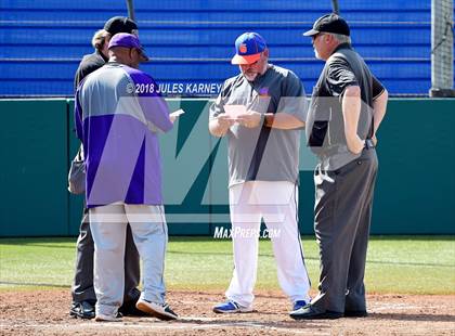 Thumbnail 2 in Durango vs Bishop Gorman photogallery.