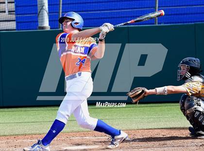Thumbnail 2 in Durango vs Bishop Gorman photogallery.