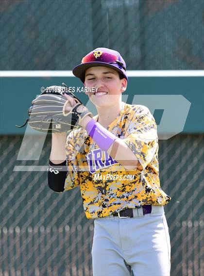 Thumbnail 2 in Durango vs Bishop Gorman photogallery.