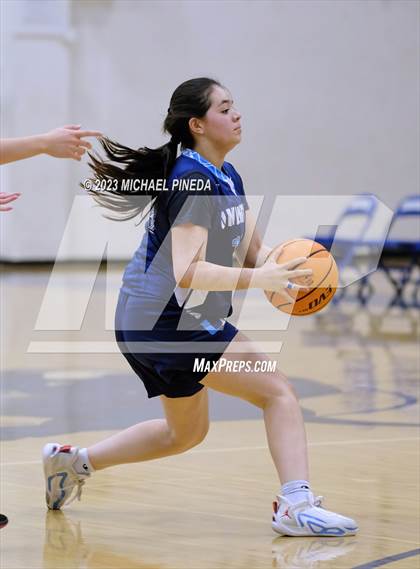 Thumbnail 3 in Foothill vs University (El Toro Thanksgiving Classic) photogallery.