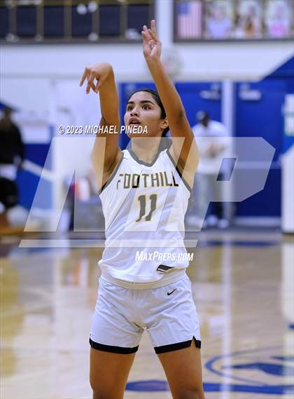 Thumbnail 2 in Foothill vs University (El Toro Thanksgiving Classic) photogallery.