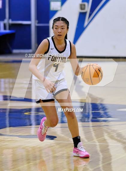 Thumbnail 3 in Foothill vs University (El Toro Thanksgiving Classic) photogallery.
