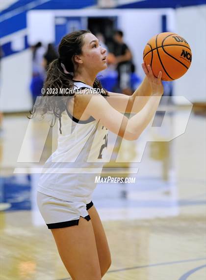 Thumbnail 1 in Foothill vs University (El Toro Thanksgiving Classic) photogallery.