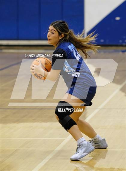 Thumbnail 1 in Foothill vs University (El Toro Thanksgiving Classic) photogallery.