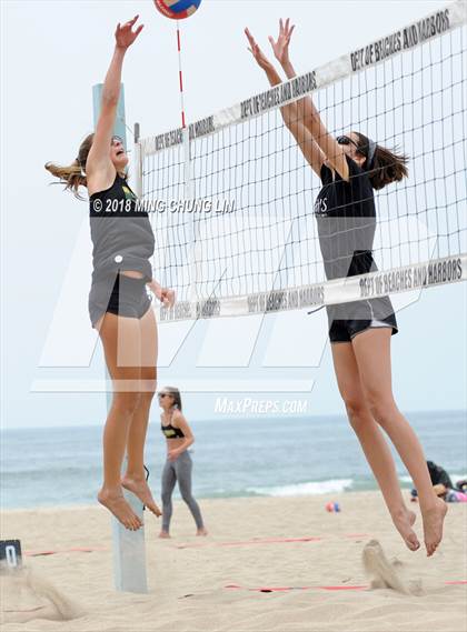 Thumbnail 2 in Mira Costa vs. Laguna Beach (IBVL Competition Final) photogallery.