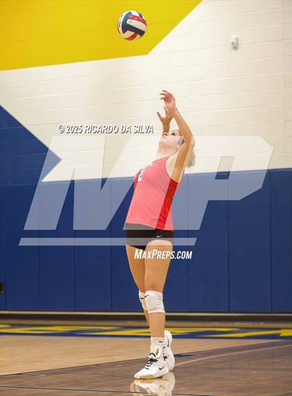 Thumbnail 1 in El Campo @ Freeman photogallery.