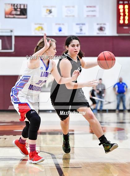Thumbnail 1 in Caddo Hills vs. Bigelow (AAA 2A 2nd Round Playoff) photogallery.