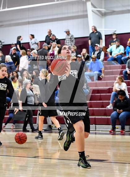 Thumbnail 3 in Caddo Hills vs. Bigelow (AAA 2A 2nd Round Playoff) photogallery.