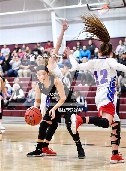Thumbnail 3 in Caddo Hills vs. Bigelow (AAA 2A 2nd Round Playoff) photogallery.
