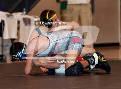 Thumbnail 1 in CHSAA State 4A Region 2 Qualifying Tournament (Day 1) photogallery.
