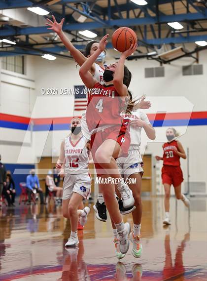 Thumbnail 3 in Penfield @ Fairport (Section V Class AA Quarterfinal) photogallery.
