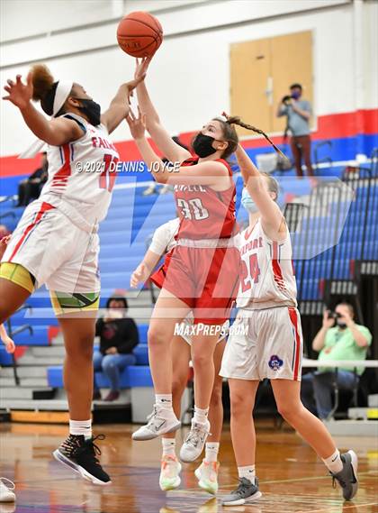 Thumbnail 2 in Penfield @ Fairport (Section V Class AA Quarterfinal) photogallery.