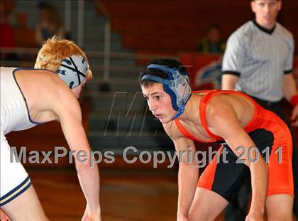 Thumbnail 2 in Suffolk County  Championships D2 Finals photogallery.
