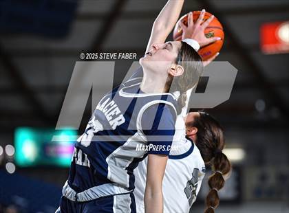 Thumbnail 3 in Glacier Peak @ Chiawana (WIAA State 4A Quarterfinals) photogallery.