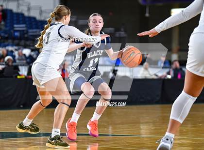 Thumbnail 3 in Glacier Peak @ Chiawana (WIAA State 4A Quarterfinals) photogallery.
