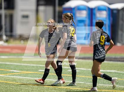 Thumbnail 3 in Vail Mountain vs Prospect Ridge Academy (CHSAA 3A Playoffs Rd 2) photogallery.